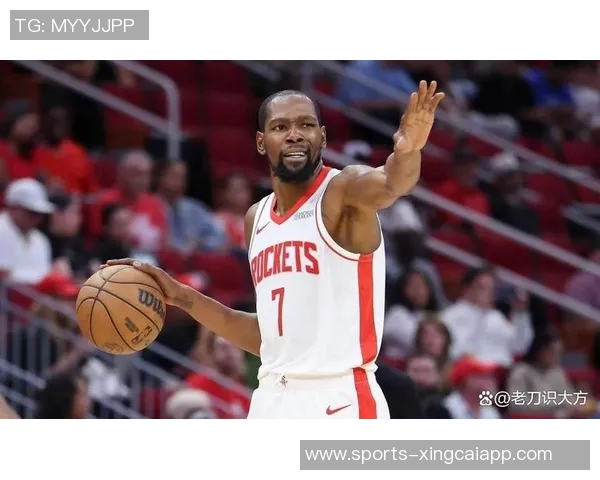 杜兰特谈火箭新赛季压力期待球队在聚光灯下展现实力
