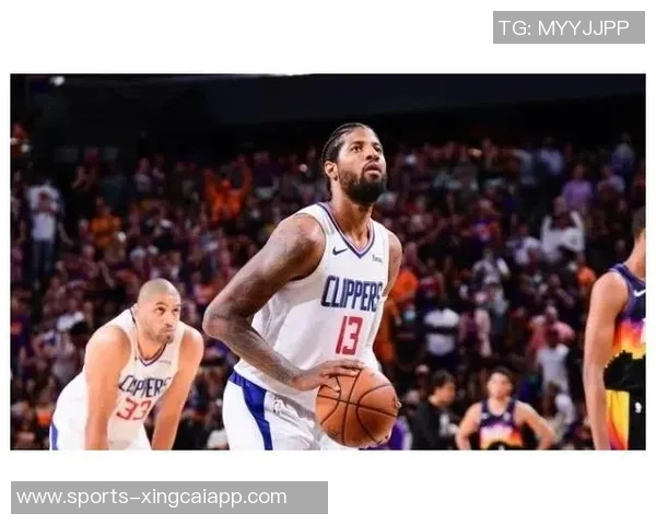 布克谈客战快船主场揭幕战：对手必将展现强烈侵略性