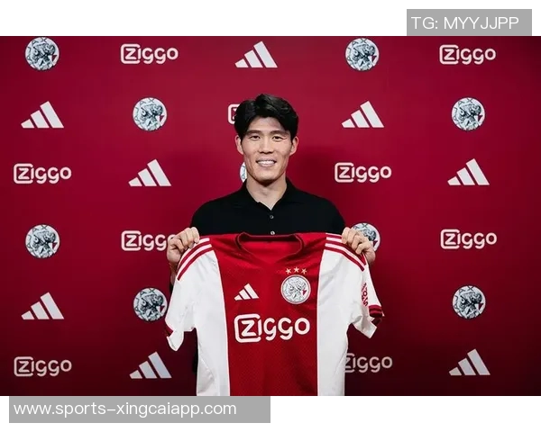 富安健洋加盟阿贾克斯因信任感强烈期待明年英格兰拉练之旅 富安健洋加盟阿贾克斯因信任感强烈期待明年英格兰拉练之旅